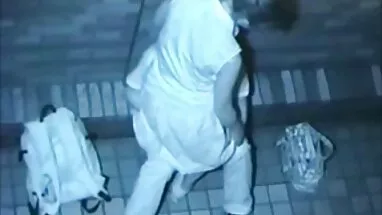 Ofiste Bir sexvuachua Khu oluyor