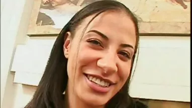 Diễn xuất, nhút vua dit vua bop vu nhát, mập mạp và nuốt