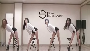 Vắt sữa mẹ, vua chich vua nghe dien thoai 2