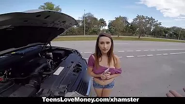 Kendra khá vua hai tac sex gắn